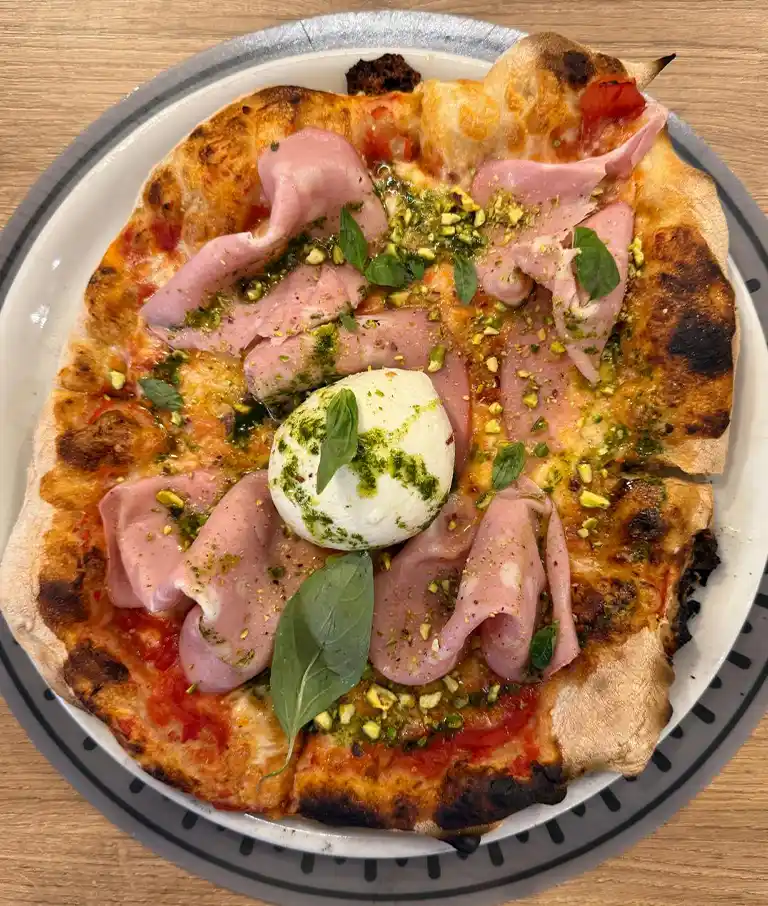 pizza artesana burrata